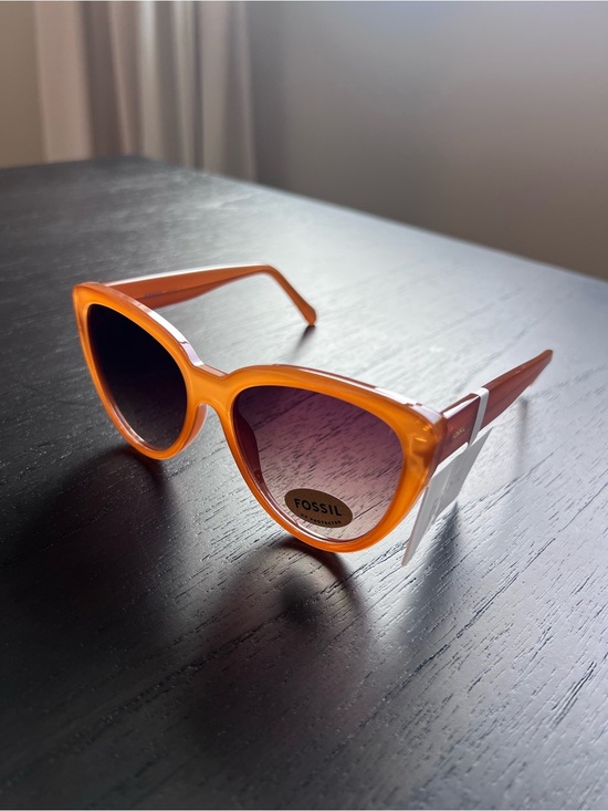 Fossil Accessories - Fossil 55mm Light Brown Honey Cat Eye Sunglasses